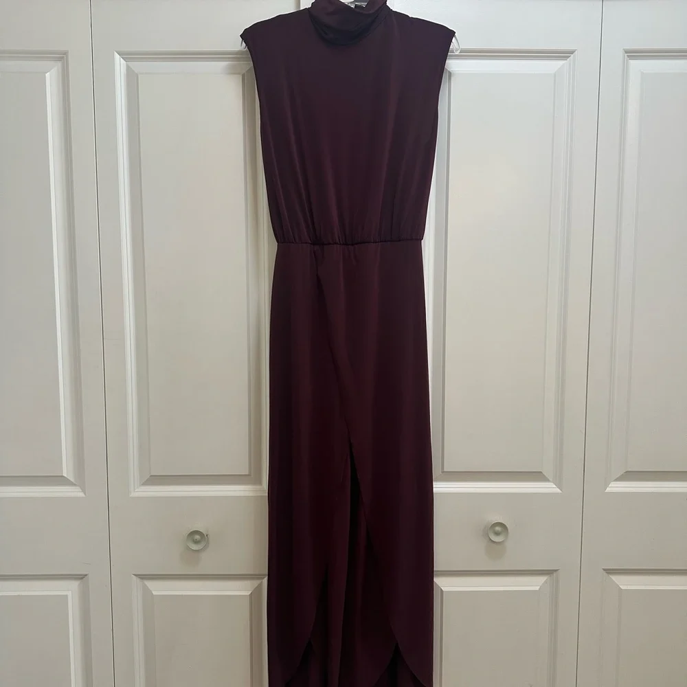 Weissman Deep Burgundy Sleeveless Jumpsuit - Picture 2 of 4